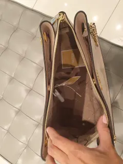 WhatsApp Image 2025-12-17 at 20.20.15 (7).jpeg