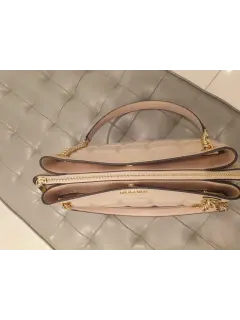 WhatsApp Image 2025-12-17 at 20.20.15 (6).jpeg